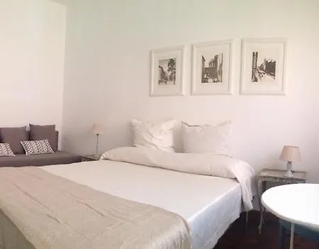 Essentia Apartment